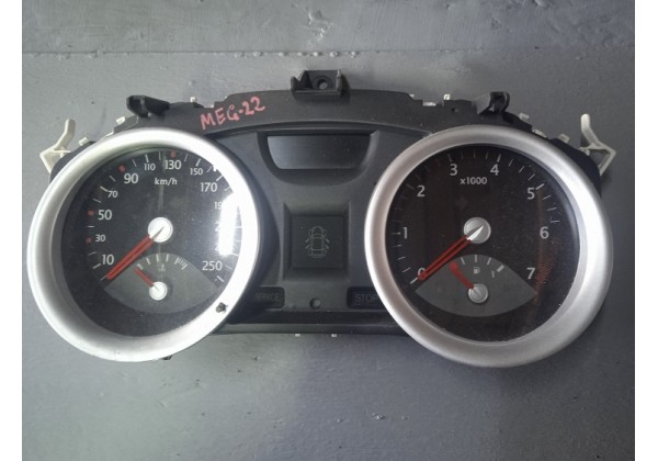 Щиток приладів Renault Megane II, 82003644015, 8200306538, 8200462281, 03-06